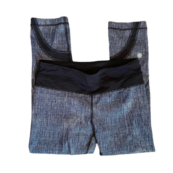 Lululemon Run Inspire Crop II All Luxtreme - Picture 7 of 8